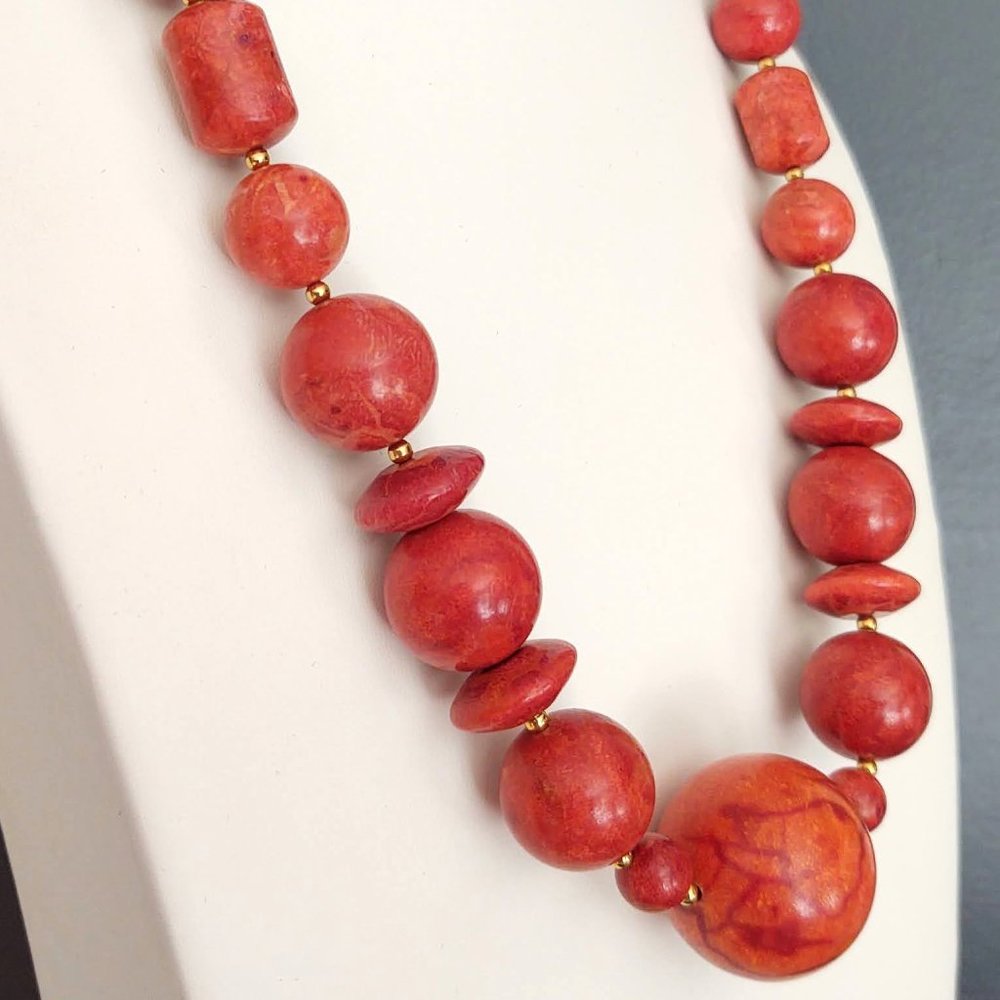 Dramatic Orange Stone Necklace - image 4